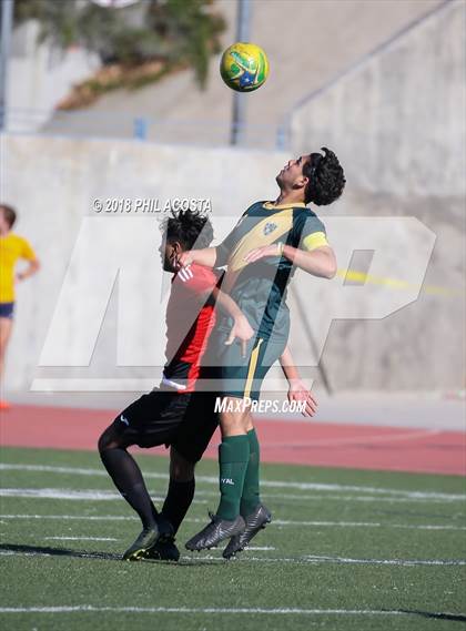 Thumbnail 2 in Hawthorne vs Royal (Crescenta Valley Winter Classic) photogallery.