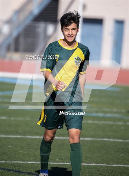 Thumbnail 3 in Hawthorne vs Royal (Crescenta Valley Winter Classic) photogallery.