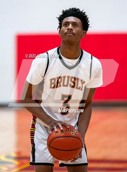 Thumbnail 3 in Donaldsonville @ Brusly photogallery.