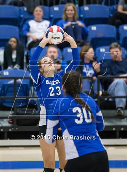 Thumbnail 3 in Rogers vs Bryant (AAA 7A 1st Round Playoff) photogallery.