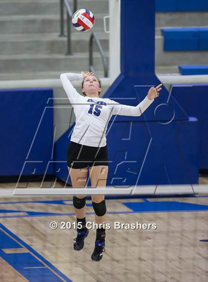 Thumbnail 2 in Rogers vs Bryant (AAA 7A 1st Round Playoff) photogallery.