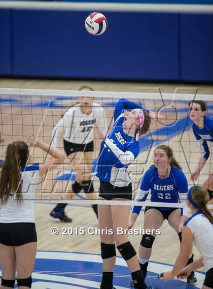 Thumbnail 3 in Rogers vs Bryant (AAA 7A 1st Round Playoff) photogallery.
