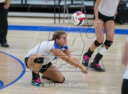 Thumbnail 2 in Rogers vs Bryant (AAA 7A 1st Round Playoff) photogallery.