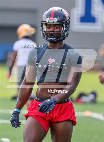 Thumbnail 3 in Olive Branch vs South Panola (U of Memphis 7v7) photogallery.