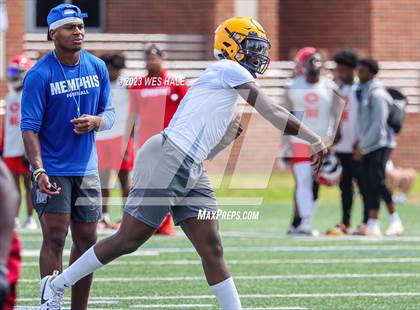 Thumbnail 1 in Olive Branch vs South Panola (U of Memphis 7v7) photogallery.