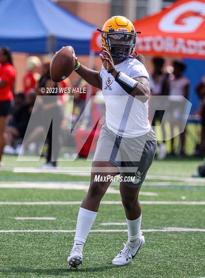 Thumbnail 3 in Olive Branch vs South Panola (U of Memphis 7v7) photogallery.