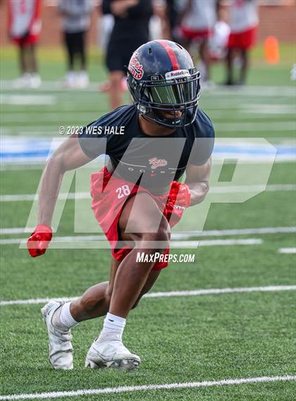Thumbnail 3 in Olive Branch vs South Panola (U of Memphis 7v7) photogallery.