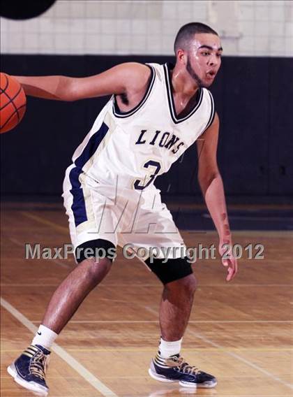 Thumbnail 1 in Elk County Catholic vs Clarion-Limestone (District IX A Consolation) photogallery.