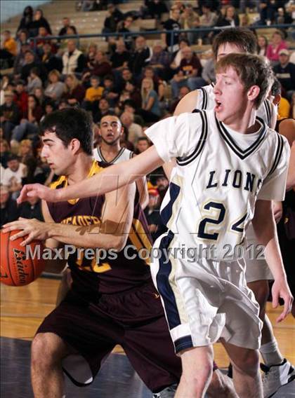 Thumbnail 1 in Elk County Catholic vs Clarion-Limestone (District IX A Consolation) photogallery.
