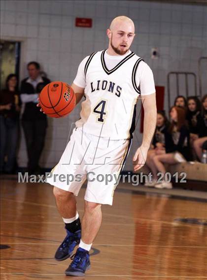 Thumbnail 1 in Elk County Catholic vs Clarion-Limestone (District IX A Consolation) photogallery.