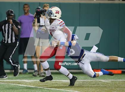 Thumbnail 3 in Jesuit vs Archbishop Rummel photogallery.