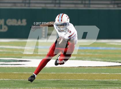 Thumbnail 3 in Jesuit vs Archbishop Rummel photogallery.