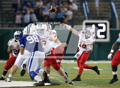 Thumbnail 2 in Jesuit vs Archbishop Rummel photogallery.