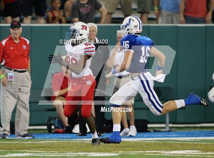 Thumbnail 3 in Jesuit vs Archbishop Rummel photogallery.