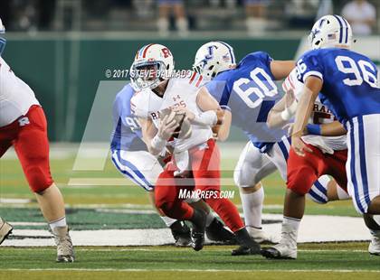 Thumbnail 3 in Jesuit vs Archbishop Rummel photogallery.