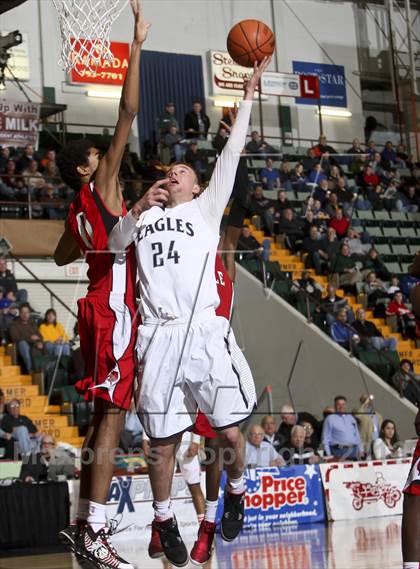 Thumbnail 2 in Burke Catholic vs. Amityville (NYSPHSAA Class A Semifinal) photogallery.