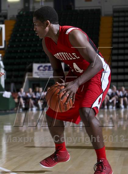 Thumbnail 3 in Burke Catholic vs. Amityville (NYSPHSAA Class A Semifinal) photogallery.