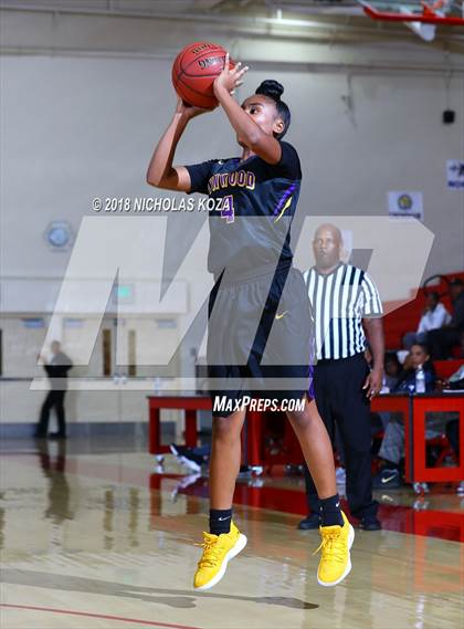 Thumbnail 3 in Lynwood vs. Chaminade (Battle at the Beach) photogallery.