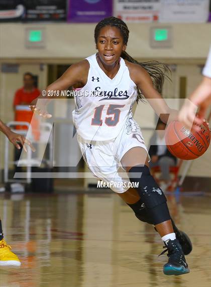 Thumbnail 3 in Lynwood vs. Chaminade (Battle at the Beach) photogallery.