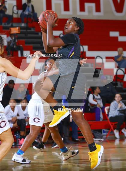 Thumbnail 2 in Lynwood vs. Chaminade (Battle at the Beach) photogallery.