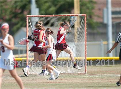 Thumbnail 2 in St. John's v Bowie (D1 TGHSLL State Semifinal) photogallery.