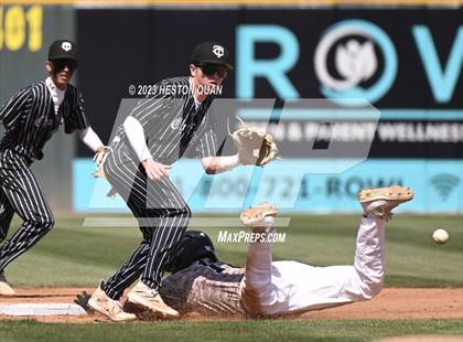 Thumbnail 3 in Chaffey vs. Don Lugo (Battle of the Mt. Baldy League) photogallery.