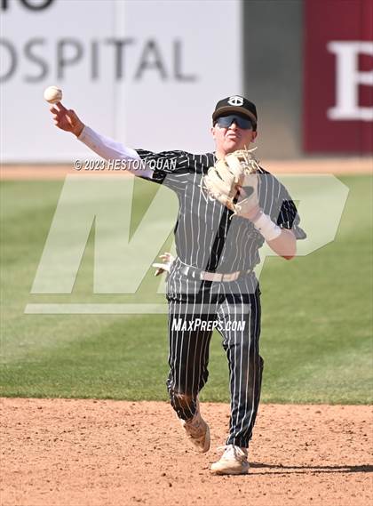 Thumbnail 1 in Chaffey vs. Don Lugo (Battle of the Mt. Baldy League) photogallery.