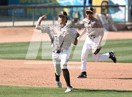 Thumbnail 3 in Chaffey vs. Don Lugo (Battle of the Mt. Baldy League) photogallery.