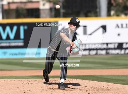 Thumbnail 3 in Chaffey vs. Don Lugo (Battle of the Mt. Baldy League) photogallery.