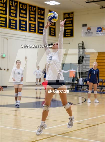 Thumbnail 1 in Rio Mesa @ Dos Pueblos photogallery.