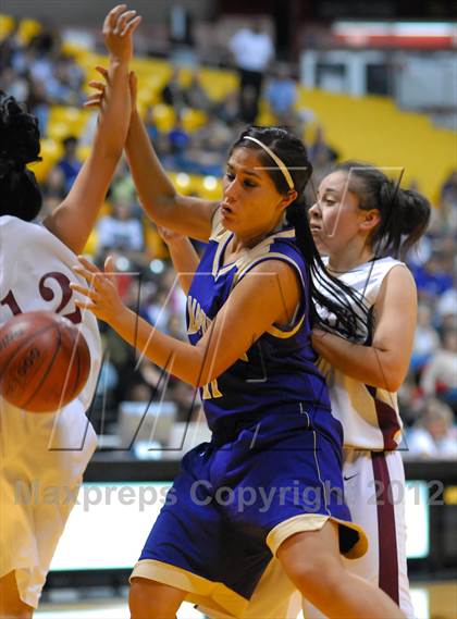 Thumbnail 1 in Bishop Conaty-Loretto vs. Los Angeles Baptist (CIF-SS D5A Final 2007) photogallery.