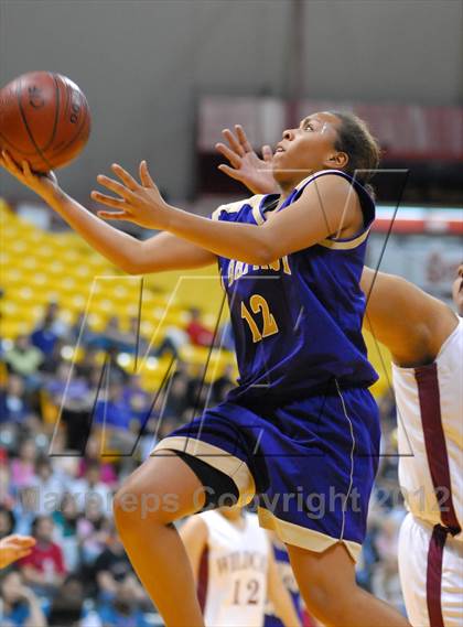 Thumbnail 1 in Bishop Conaty-Loretto vs. Los Angeles Baptist (CIF-SS D5A Final 2007) photogallery.