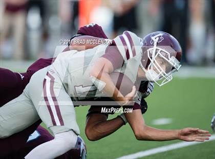 Thumbnail 3 in Lewisville vs Rowlett photogallery.