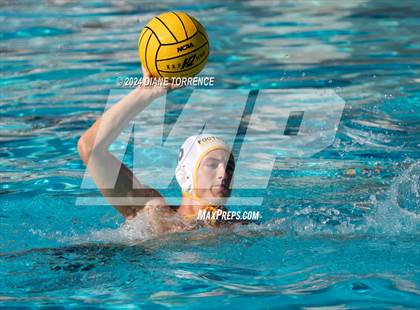 Thumbnail 2 in Foothill vs. Corona del Mar photogallery.