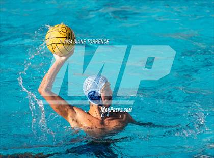 Thumbnail 1 in Foothill vs. Corona del Mar photogallery.