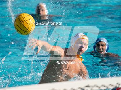 Thumbnail 1 in Foothill vs. Corona del Mar photogallery.