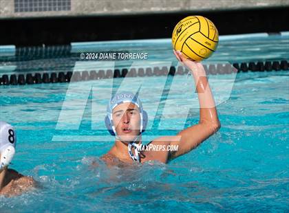 Thumbnail 2 in Foothill vs. Corona del Mar photogallery.