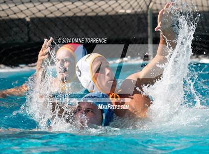 Thumbnail 3 in Foothill vs. Corona del Mar photogallery.
