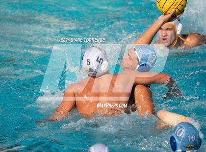 Thumbnail 2 in Foothill vs. Corona del Mar photogallery.