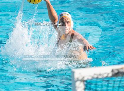 Thumbnail 1 in Foothill vs. Corona del Mar photogallery.
