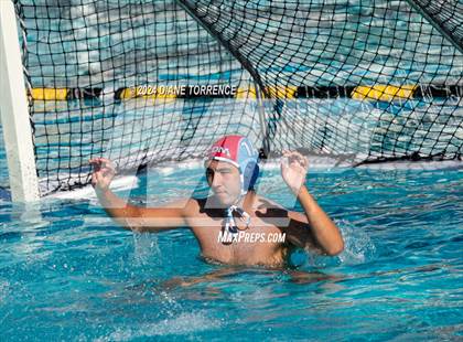 Thumbnail 1 in Foothill vs. Corona del Mar photogallery.