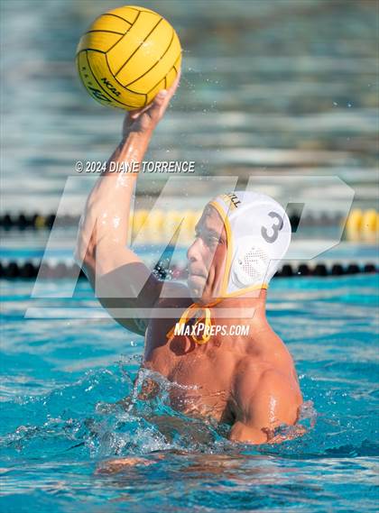 Thumbnail 2 in Foothill vs. Corona del Mar photogallery.