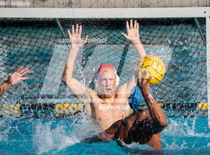 Thumbnail 3 in Foothill vs. Corona del Mar photogallery.