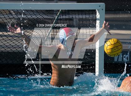Thumbnail 2 in Foothill vs. Corona del Mar photogallery.