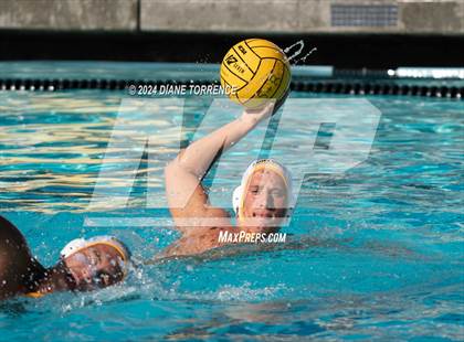 Thumbnail 1 in Foothill vs. Corona del Mar photogallery.