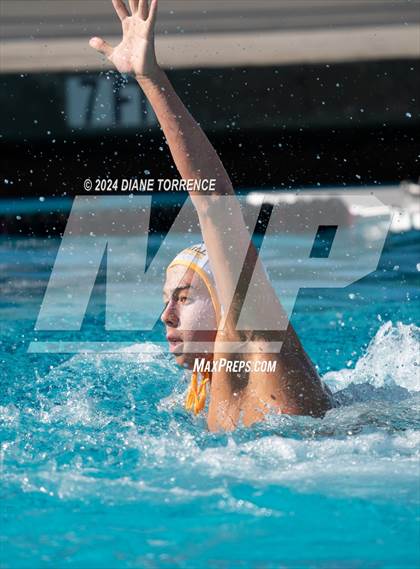 Thumbnail 2 in Foothill vs. Corona del Mar photogallery.