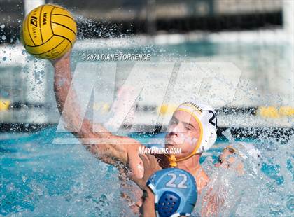 Thumbnail 2 in Foothill vs. Corona del Mar photogallery.