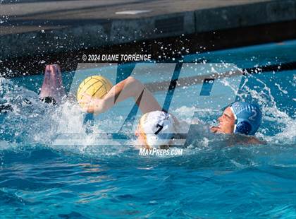 Thumbnail 1 in Foothill vs. Corona del Mar photogallery.