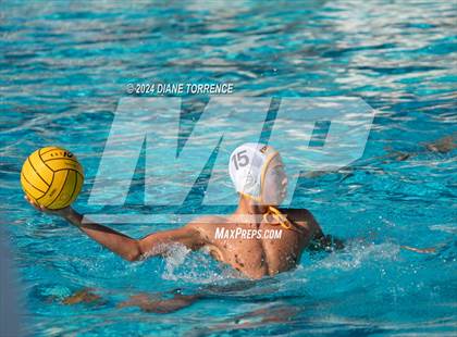 Thumbnail 1 in Foothill vs. Corona del Mar photogallery.