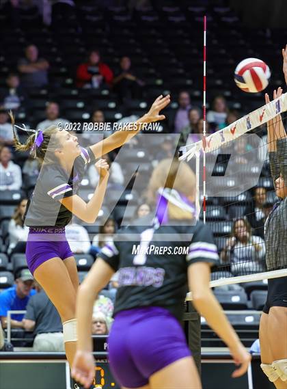 Thumbnail 1 in Benjamin vs. D'Hanis (UIL 1A Semifinal) photogallery.
